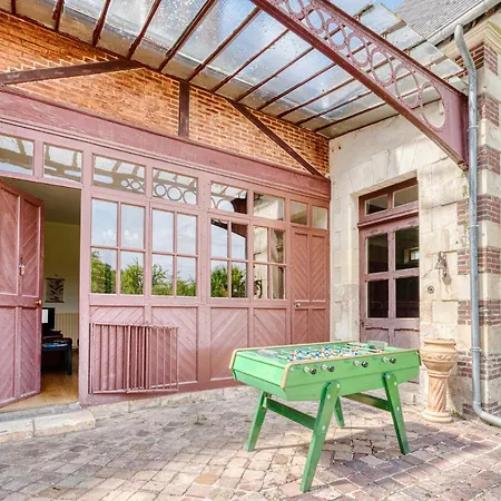 Nunki, Avec Grand Jardin *