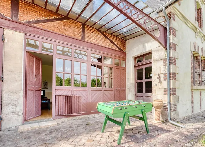 Nunki, Avec Grand Jardin *