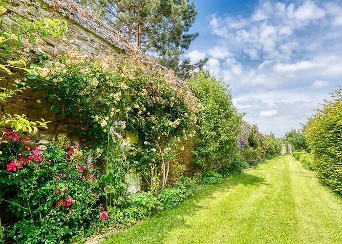 بيت للعطل Nunki, Avec Grand Jardin *